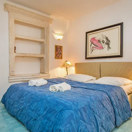 Leora * 杜布罗夫尼克